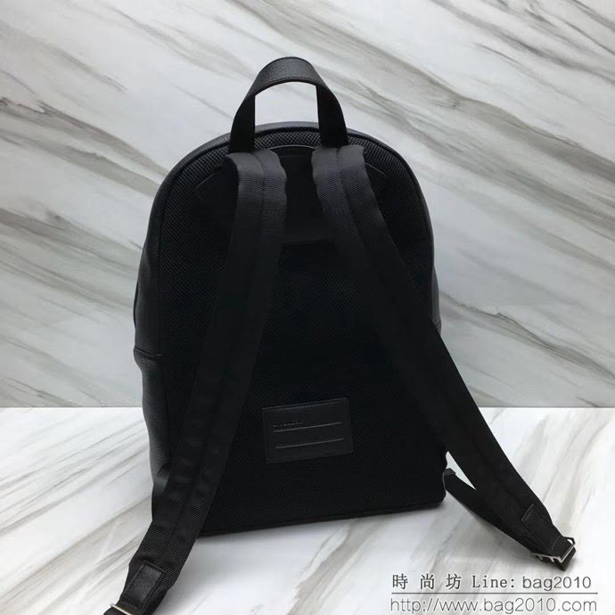 GlVENCHY紀梵希 倒立字母背包 黑色粒面皮革 休閒款雙肩包 29920黑色  tsg1126